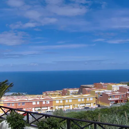 Апартаменты Mit Kleiner Innenhof-terrasse Im Mediterranen Stil Икод-де-лос-Винос